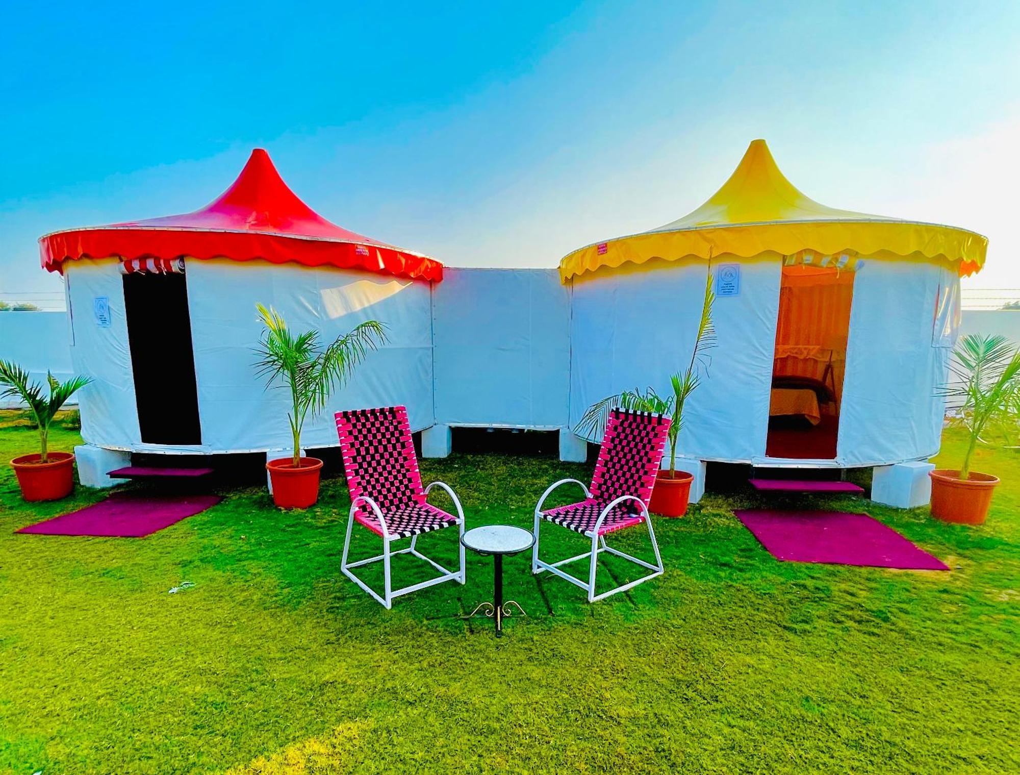 Iris Heaven'Z By Radha Rani Resort جايبور المظهر الخارجي الصورة